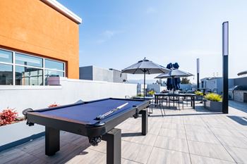 Roof top deck with bbqs